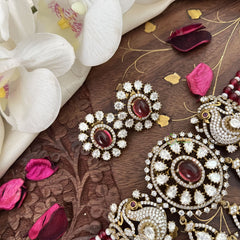 Multilayered Peacock Victorian Diamond High Neck Choker-Red-VV1904