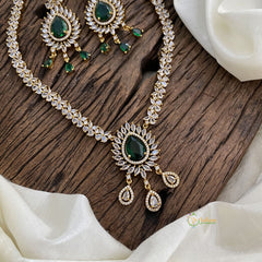 Dark Green Victorian Diamond Pendant Neckpiece - VV1370