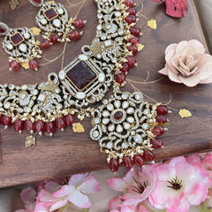 Red Victorian Diamond Short Neckpiece -VV554