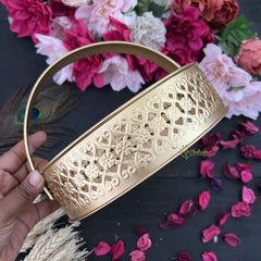 Vriksham Golden Pichwai Basket-White-Elephant Design-RG264