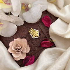 Vriksham Pentagon & Floral Kundan Jadau Jada Billai-White Red-Pearls-J3844