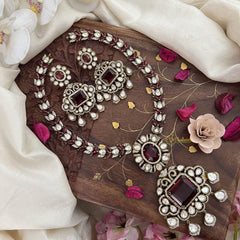 Red Victorian Diamond Short Neckpiece -VV1205