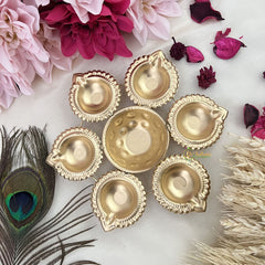 Vriksham Home Décor Golden Metal Handcrafted Designer Diya/Urli-RG161