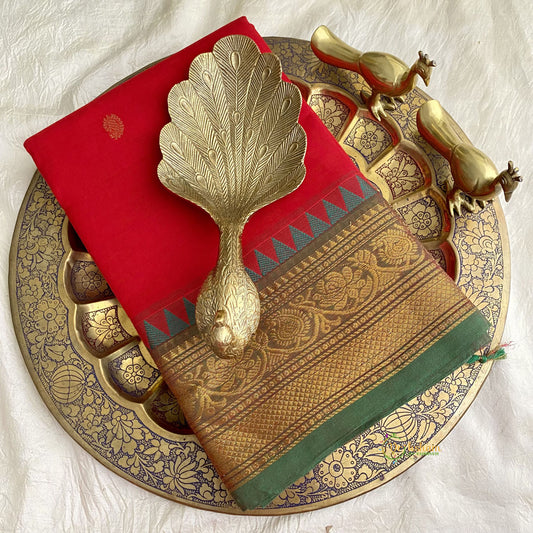 Red Kanchi Cotton Saree with Golden Border - Handloom - VS3681