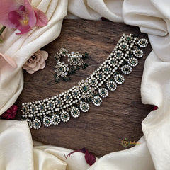 Exclusive Green Victorian Diamond Short Neckpiece-VV1932