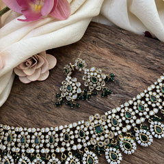 Exclusive Green Victorian Diamond Short Neckpiece-VV1932