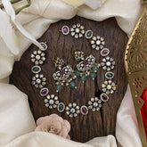 Simple Floral Victorian Diamond Choker -Red Green-VV1502