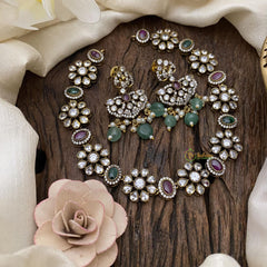 Simple Floral Victorian Diamond Choker -Red Green-VV1502