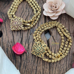 Vriksham Traditional Reversible Moggapu Chain-Red Green-G17780