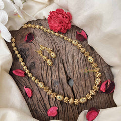 Vriksham Regal Antique Gold Beaded Neckpiece-Red Green-G20649