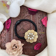 Vriksham Lakshmi Coin Pendant Rubber Band-Motif White-H1015