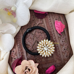 Vriksham Floral Pendant Rubber Band-Motif White-H1047