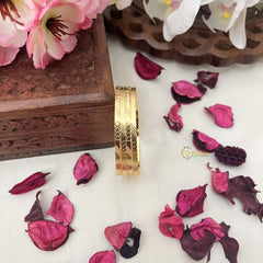 Gold Polish Plain Daily Wear Bangles-Circle-G13193