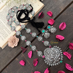 Vriksham Lakshmi With Paisley Motif Chain Oxidized Silver With Black Thread Neckpiece-Red Green-S989