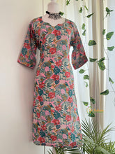 Ethnic Wear Multicolor Floral Tropical Print Straight Cut Kurti -Vriksham-VS5152