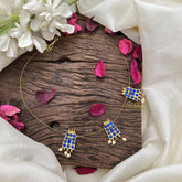 Temple Blue Kemp Stone Pendant Invisible Chain Neckpiece-G15542