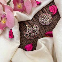 Vriksham Emerald Centerpiece Floral Hair Chandran & Suryan Billai-G21392