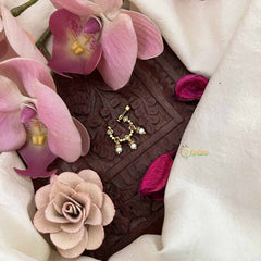 Vriksham Simple 3 Pearls Motif Press Naths/Nose Pin-Red White-G20720