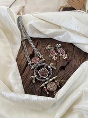 Silver Look Alike Statement Jadau Kundan Pendant Chain Neckpiece- J1886