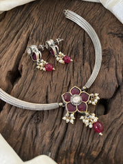 Silver Look Alike Hasli with Red Pendant - J1881