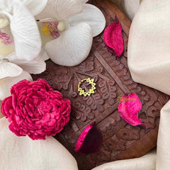 Vriksham Classic 5 Leaf Style Septum Ring- Red-G21463