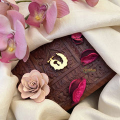 Vriksham Elegant Peacock Jadau Press Naths/Nose Pin- White Red-J3872