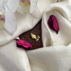 Vriksham Unique Maanga Style Red Jadau Kundan Nath-Pearls-J3008