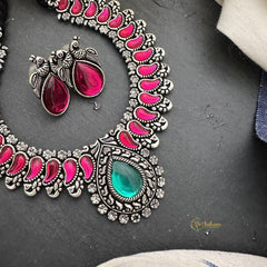 Trendy Oxidized Red Green Stone Neckpiece-Tear Drop-S817