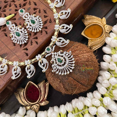 Vriksham Elegant Dual Peacock Gook Touch With Manga Hasli Choker Neckpiece-Green-G21511