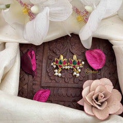 Vriksham Lotus Style Peals Detailing Press Bugadi-Red Green-J3935