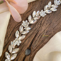 Vriksham white Stone With Flower Bridal Hair Accessories-H922