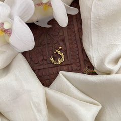 Vriksham Unique Gold Naths/Nose pin-White-G17882