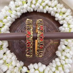 Vriksham Fancy Silk Thread Lotus Kundan Kada Bangle-Red-G20809