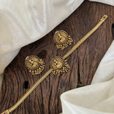 Simple Lakshmi Pendant High Neck Choker-Ghungroo-Red Green-G10447