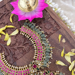 Vriksham Unique Kundan Jadau Pendant Short Neckpiece-Pastel Green Beads-J3709