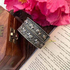 Vriksham Elephant Style & Textured Oxidized Kada Bnagle-S1145