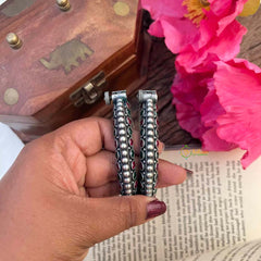 Vriksham Elegant Doted Tribal Oxidized Silver Kada Bnagle-Red Green-S1144