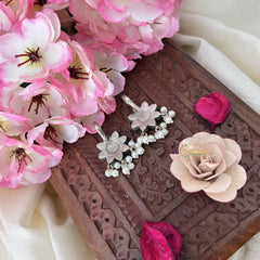 Vriksham Floral Maharashtrian Style Press Bugadi-Coral-White Bead-J3145