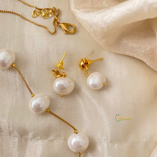Stylish White Pearls Chain Neckpiece -G12116