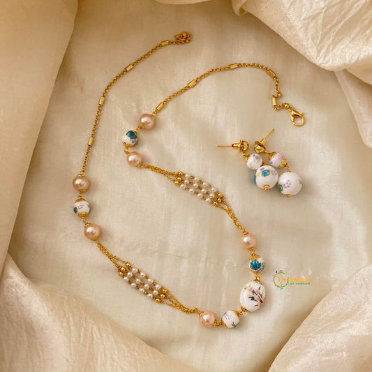 Stylish White Printed Pearls Chain Neckpiece -G12117