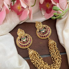 Premium Lakshmi Jada Billai with Golden Pearl Maatil-Bun Billai-Red Green-G13094