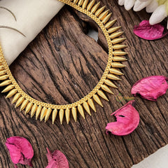 Vriksham Traditional Mullai Mottu Mala Short Neckpiece-G17266