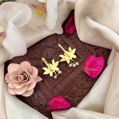 Vriksham Diya & Foral Style With pearls Drop Kundan Jadau Bugadi-White Red-J4175