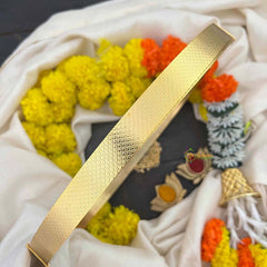 Vriksham Antique Radha Krishna Nakshi Peandant With Sparkling AD Stones Hipblet-Pearl-G22222