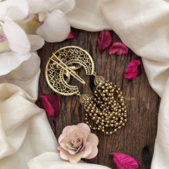 Vriksham Half Moon Design With Cluster Bead Layer Jada Billai-Red-G19261