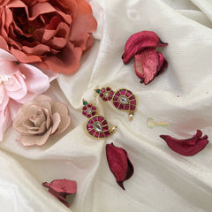 Vriksham Maanga Shape Stud Earring-Red White-Pearl-J3202