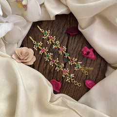 Vriksham Premium Kemp Single Strand Maatil with White Pearl-Red Green-J2922