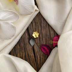 Vriksham Exquisite Floral Jadau Kundan Stone Nath/Nose pin-J2910