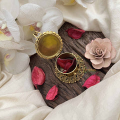 Vriksham Miniature Ram Parivar Idol Top Handcrafted Antique Gold Kumkum Box-G20274