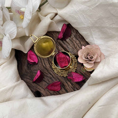 Vriksham Traditional Krishna Idol Top Kumkum Box-Red Green-G20269